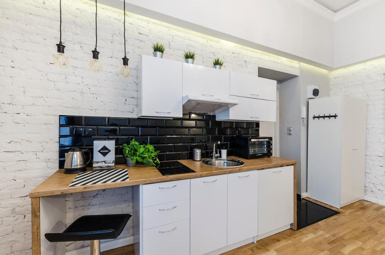 Standard Apartment On 6 Sierpnia Łódź Zewnętrze zdjęcie